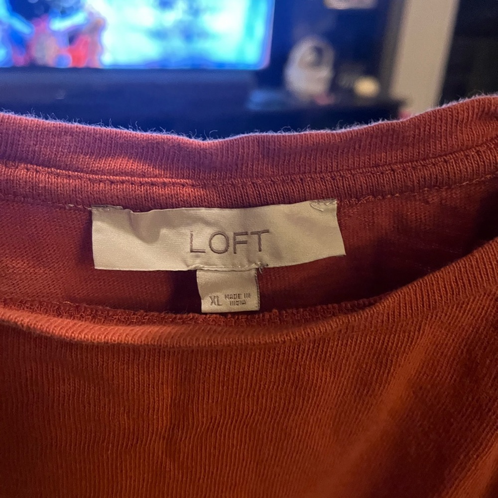 Blouse - Picture 2 of 3